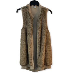 TWIK Faux Fur And Knit Vest